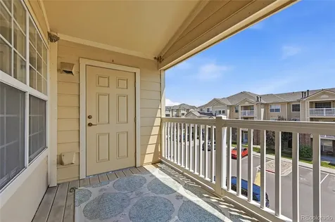 5755 N Genoa Way Aurora CO 80019