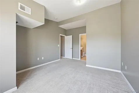 5755 N Genoa Way Aurora CO 80019