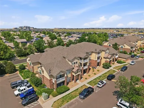 5755 N Genoa Way Aurora CO 80019