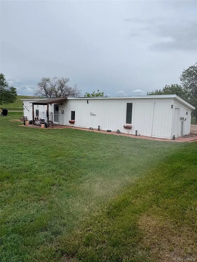 8045 N Moore Roads Littleton CO 80125