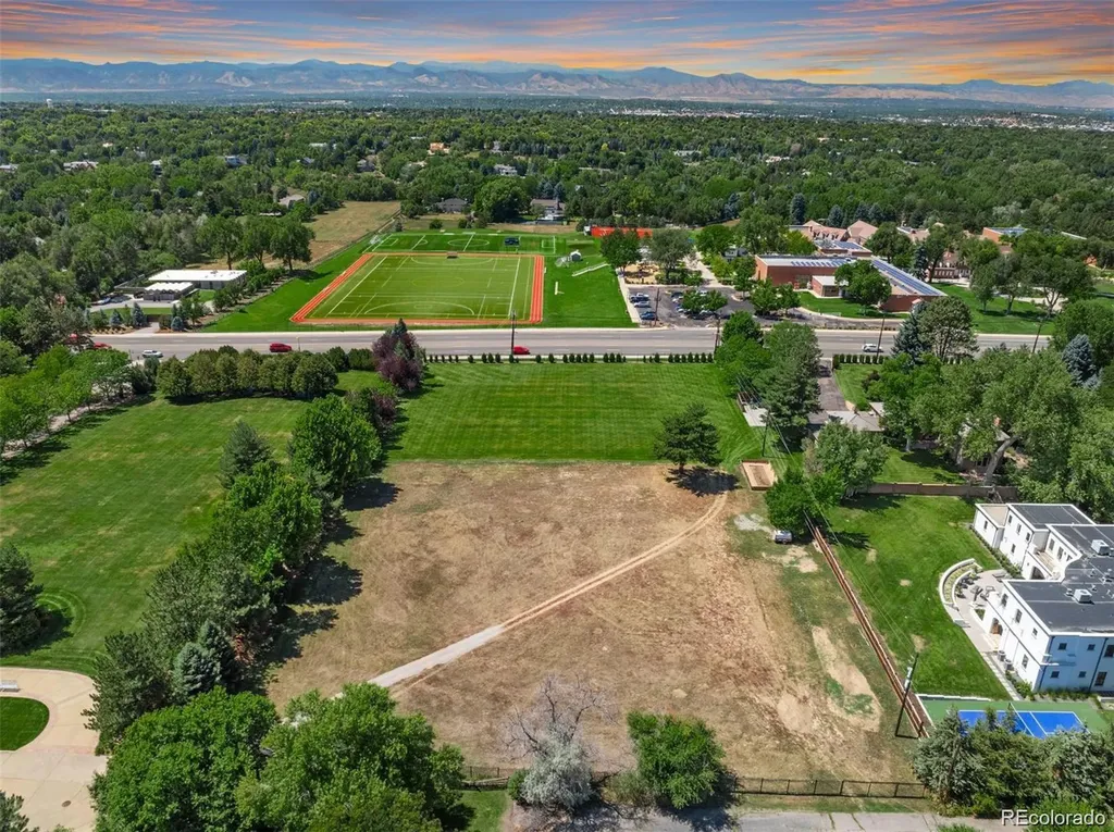 4650 S University Boulevard Englewood CO 80113