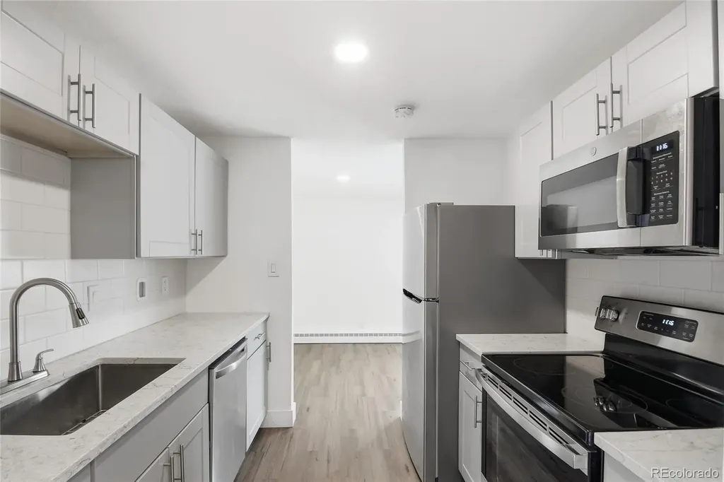 16432 E 13th Place Aurora CO 80011
