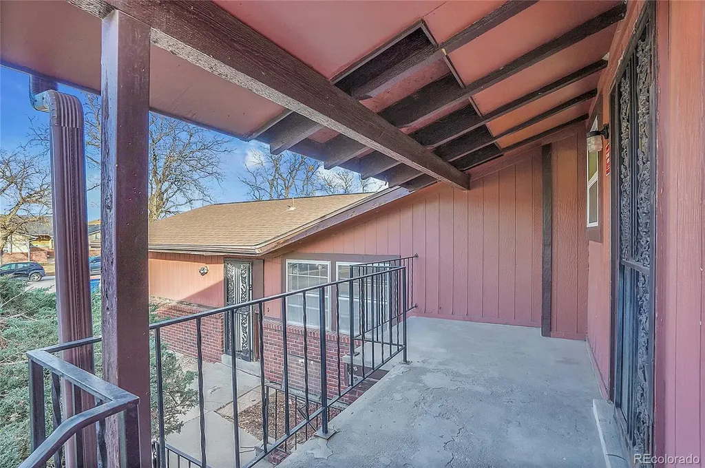 16432 E 13th Place Aurora CO 80011