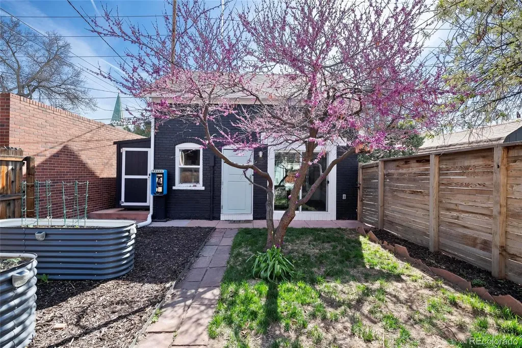 328 S Lincoln Street Denver CO 80209