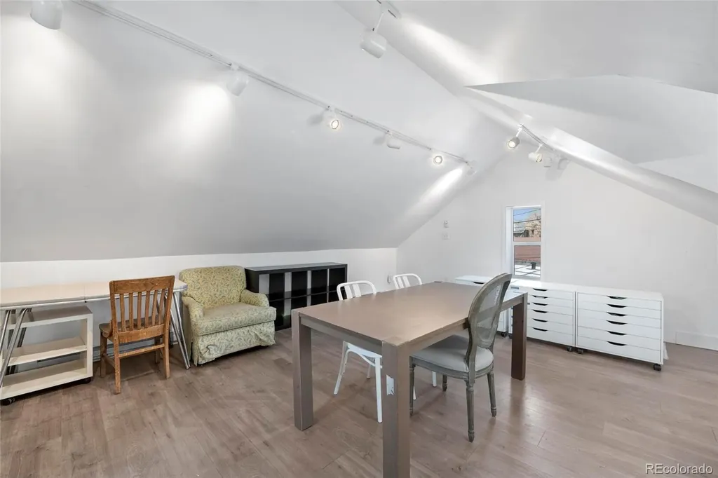 328 S Lincoln Street Denver CO 80209