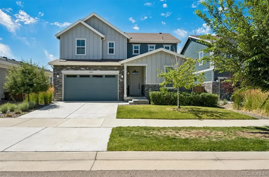 21098 E 61st Drive Aurora CO 80019