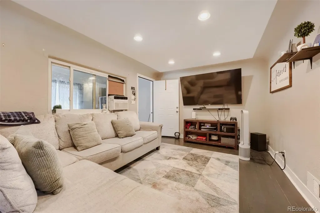 4525 W 10th Avenue Denver CO 80204