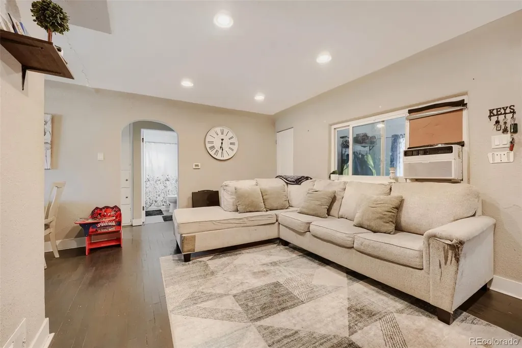4525 W 10th Avenue Denver CO 80204