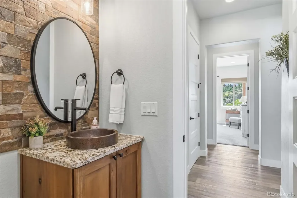 5330 Country Club Drive Larkspur CO 80118