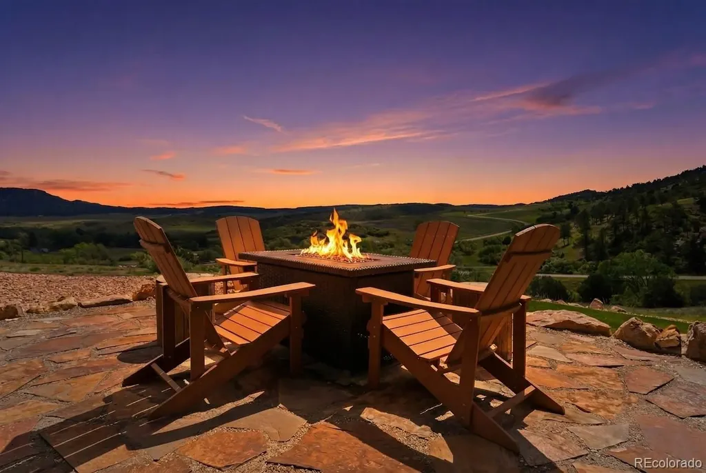 5330 Country Club Drive Larkspur CO 80118