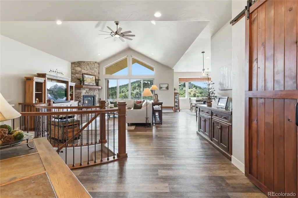 5330 Country Club Drive Larkspur CO 80118