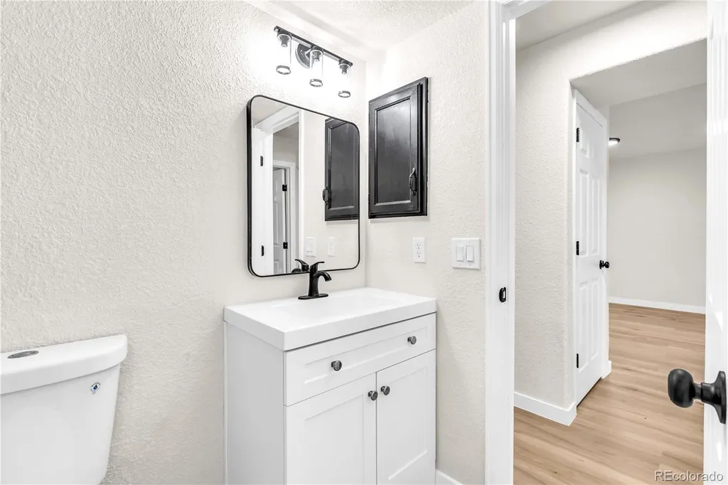 4271 S Salida Way Aurora CO 80013