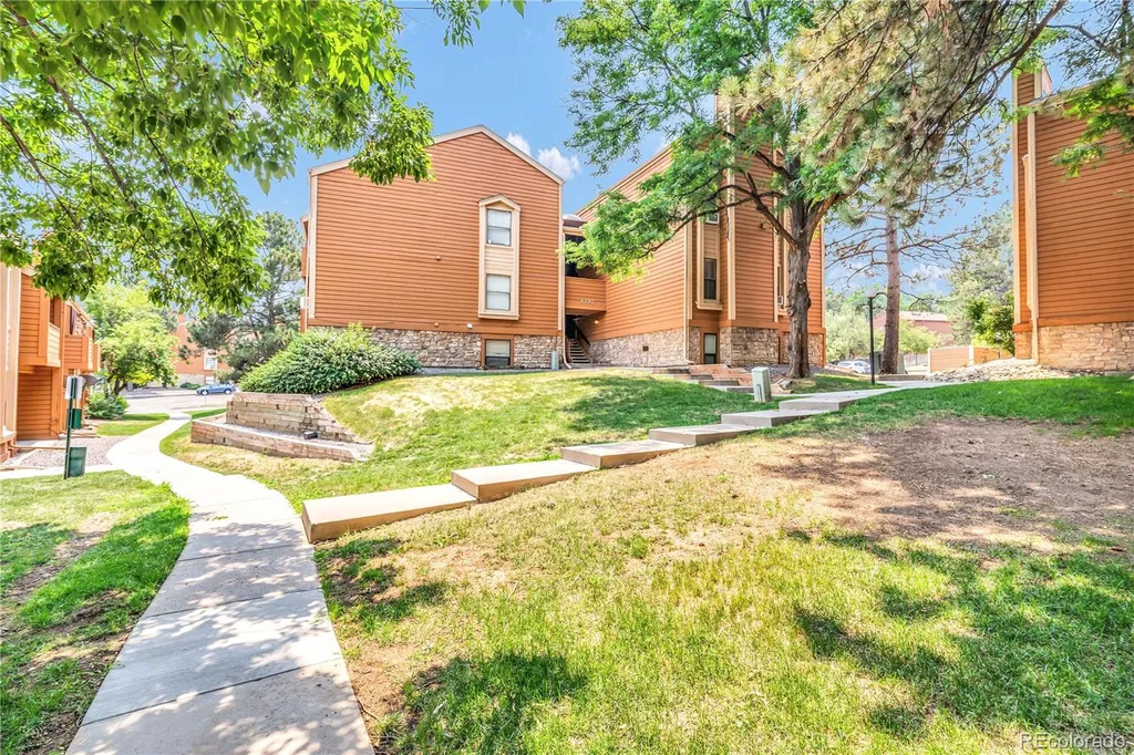 4271 S Salida Way Aurora CO 80013
