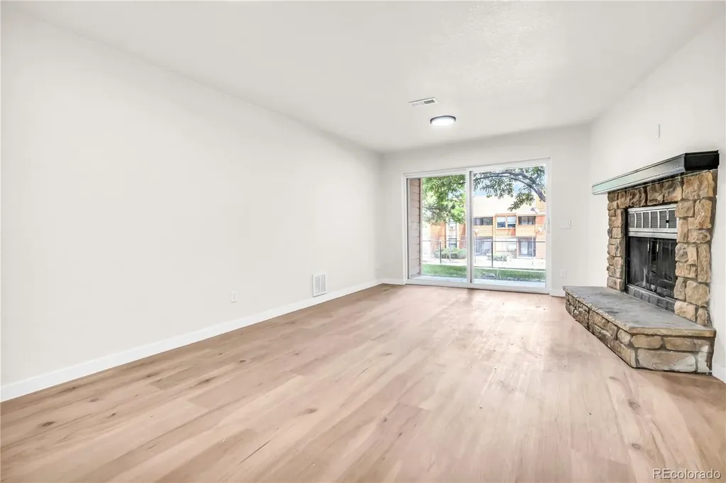 4271 S Salida Way Aurora CO 80013