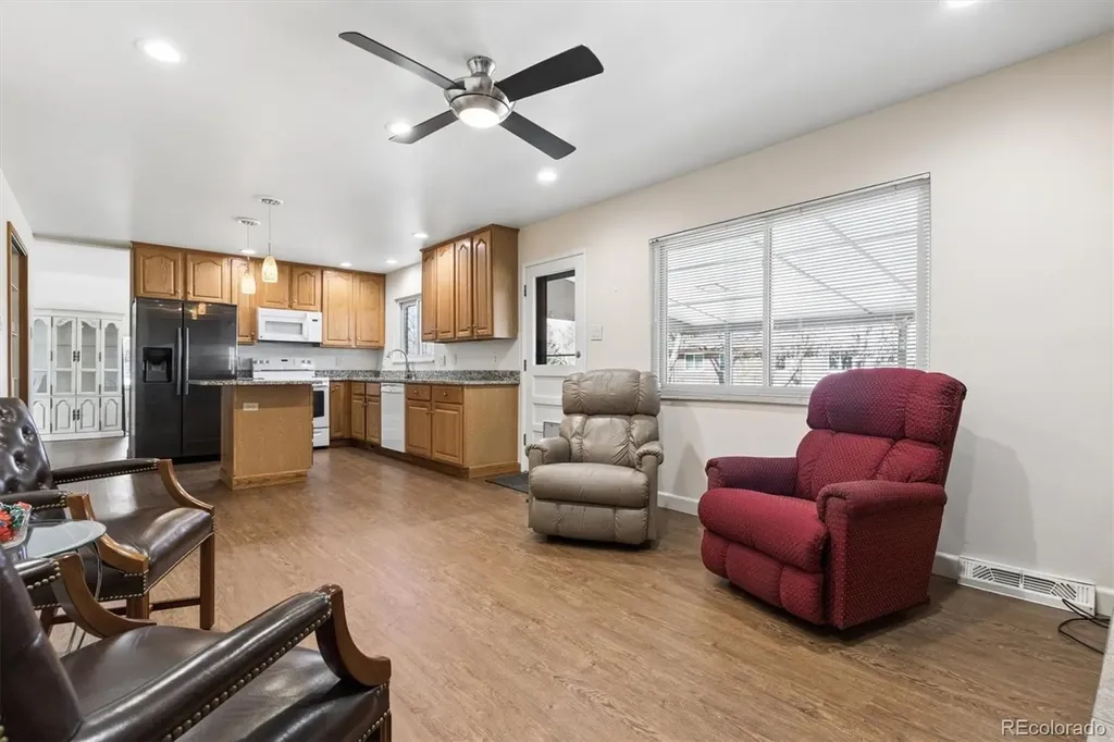 8005 E Princeton Avenue Denver CO 80237