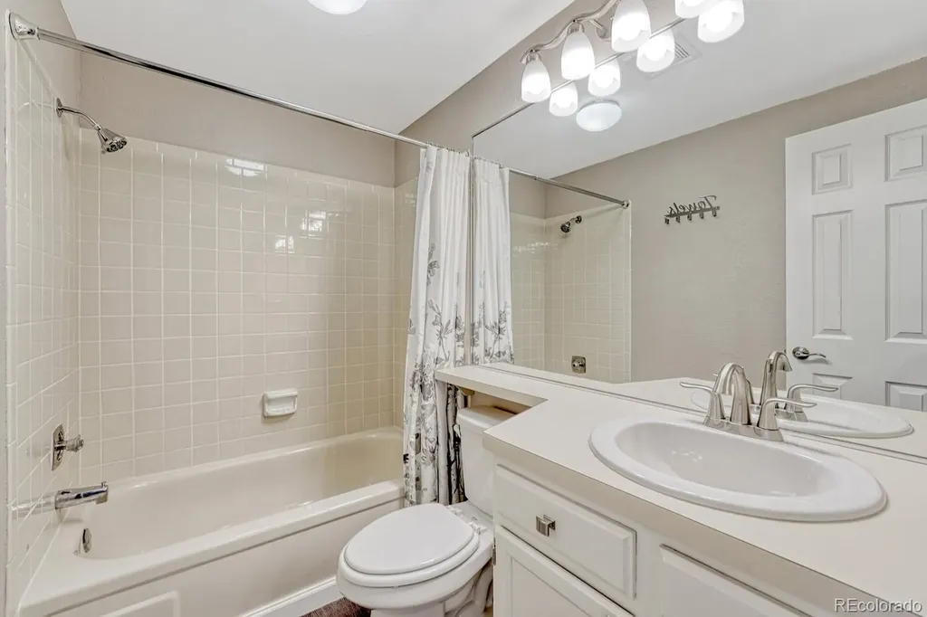14165 E Quinn Circle Aurora CO 80015