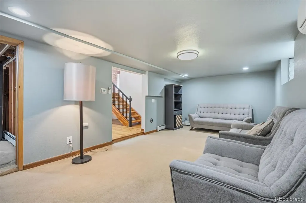 350 N Marion Street Denver CO 80218