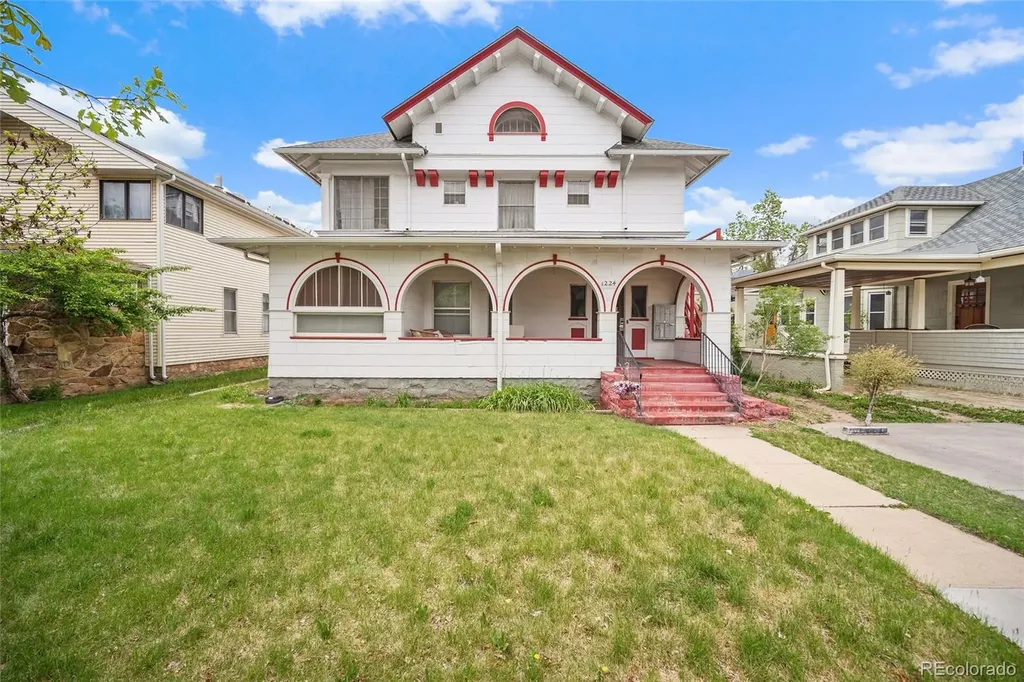 Colorado Springs CO, 1224 N Weber Street