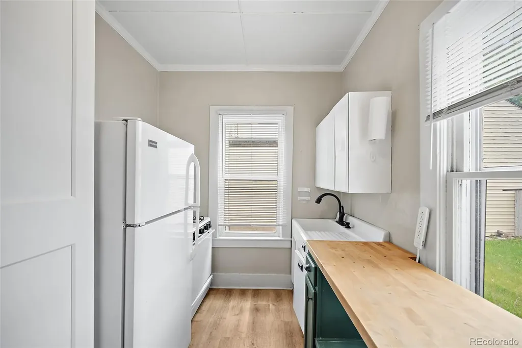 1224 N Weber Street Colorado Springs CO 80903