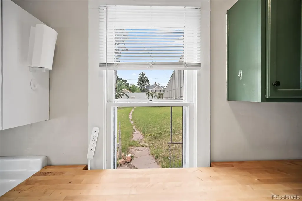 1224 N Weber Street Colorado Springs CO 80903