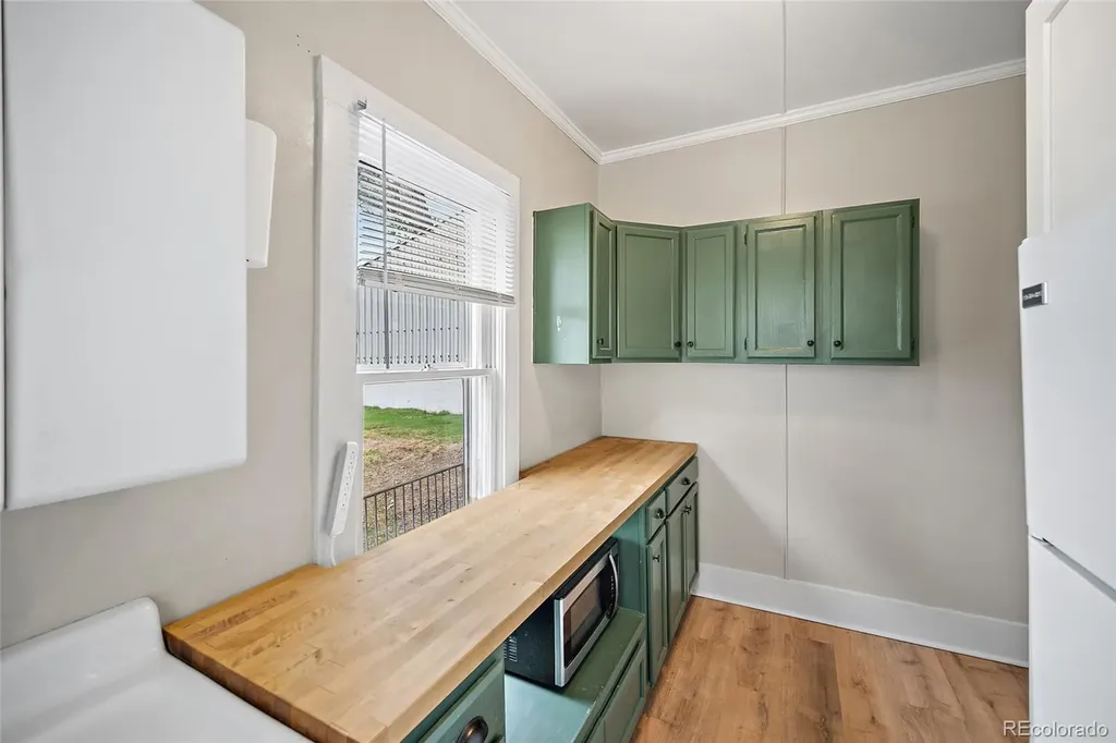 1224 N Weber Street Colorado Springs CO 80903