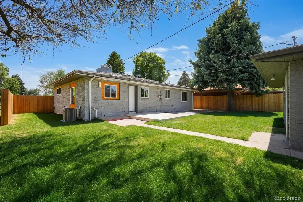 3541 N Monaco Parkway Denver CO 80207