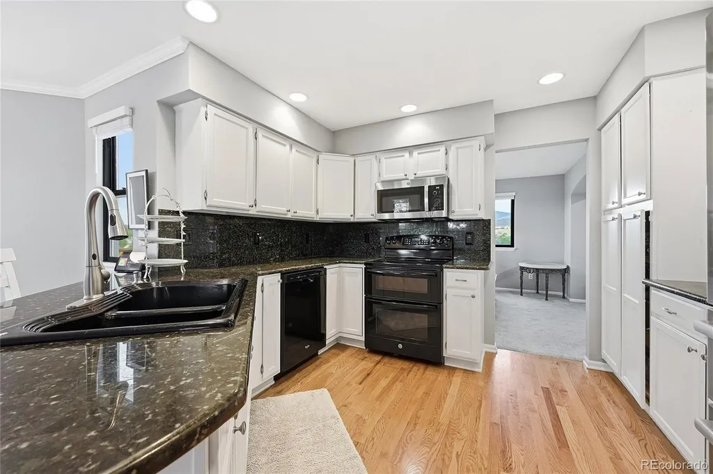 10430 W Cooper Place Littleton CO 80127