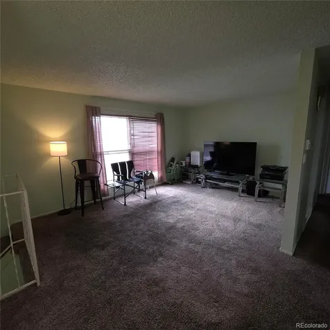 1036 Mobile Street Aurora CO 80011