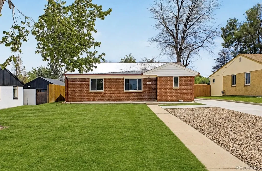 3440 S Dahlia Street Denver CO 80222