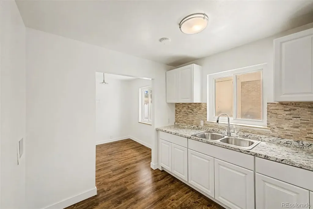 3440 S Dahlia Street Denver CO 80222