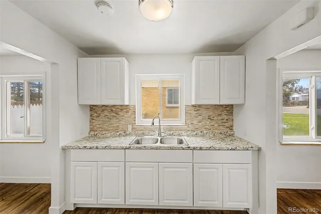 3440 S Dahlia Street Denver CO 80222