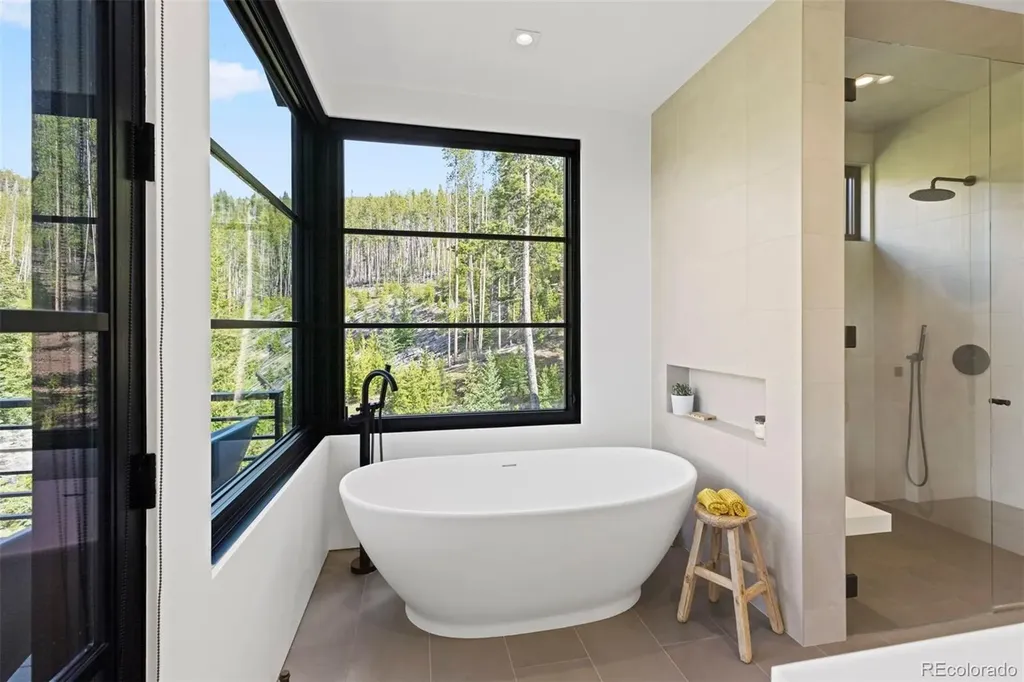 586 Discovery Hill Drive Breckenridge CO 80424