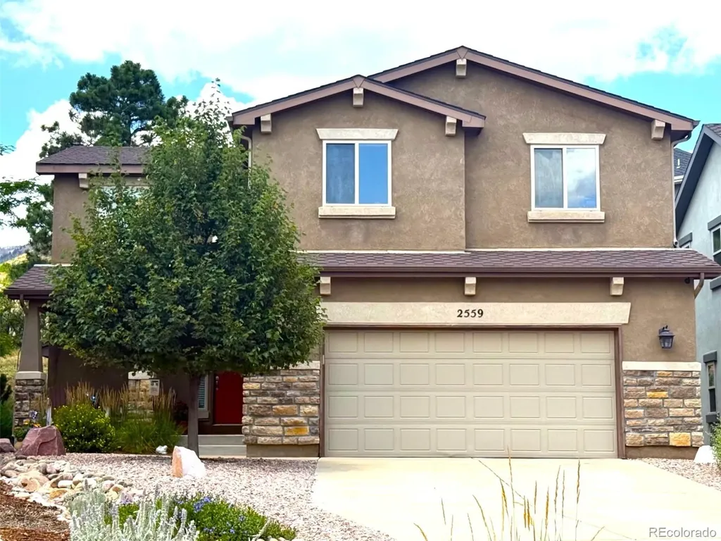 2559 Hot Springs Court Colorado Springs CO 80919