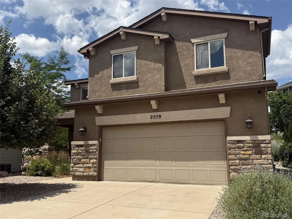 2559 Hot Springs Court Colorado Springs CO 80919