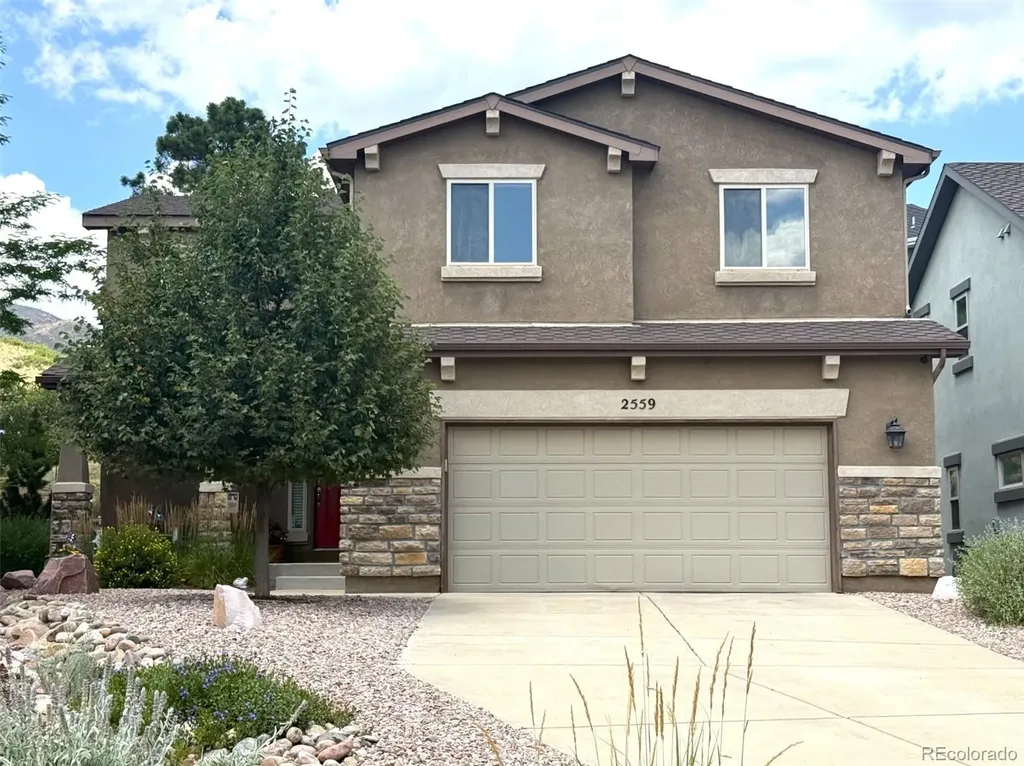 2559 Hot Springs Court Colorado Springs CO 80919
