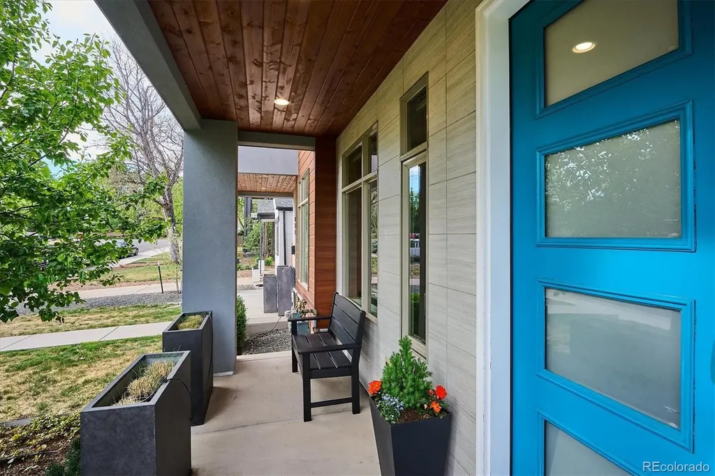 827 Eudora Street Denver CO 80220