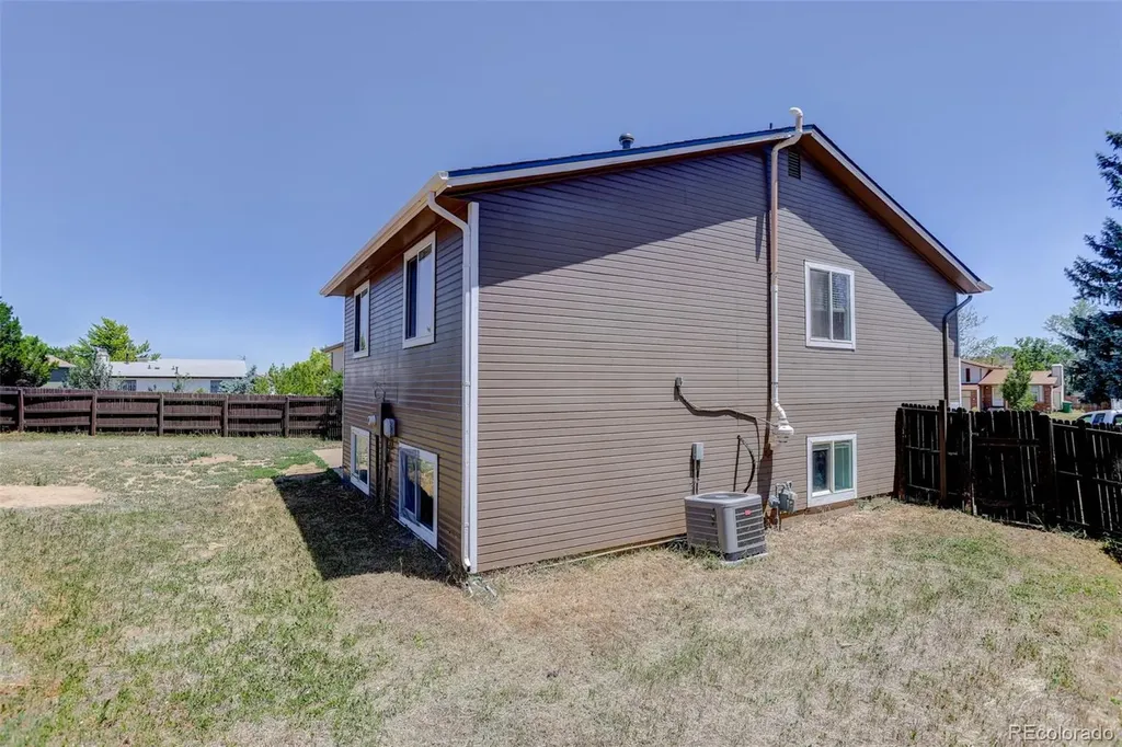 19743 E Oxford Drive Aurora CO 80013