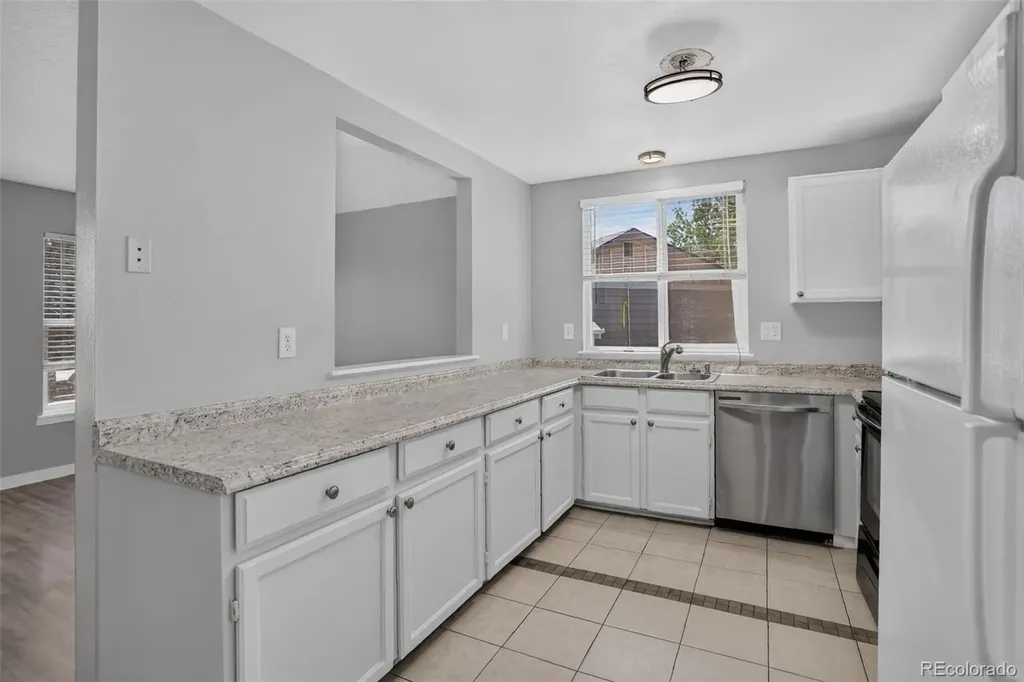 19743 E Oxford Drive Aurora CO 80013