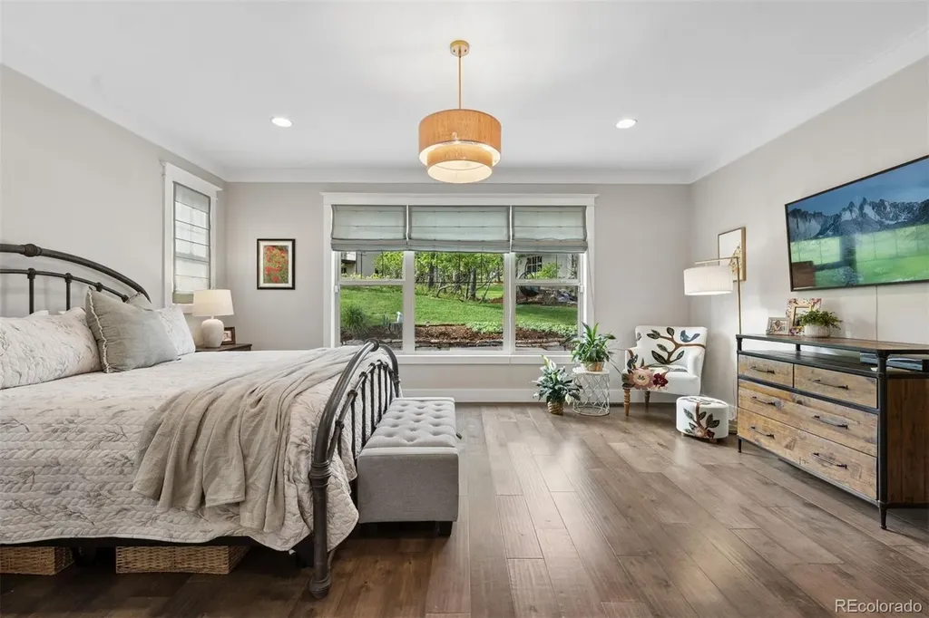 672 Cumberland Road Larkspur CO 80118