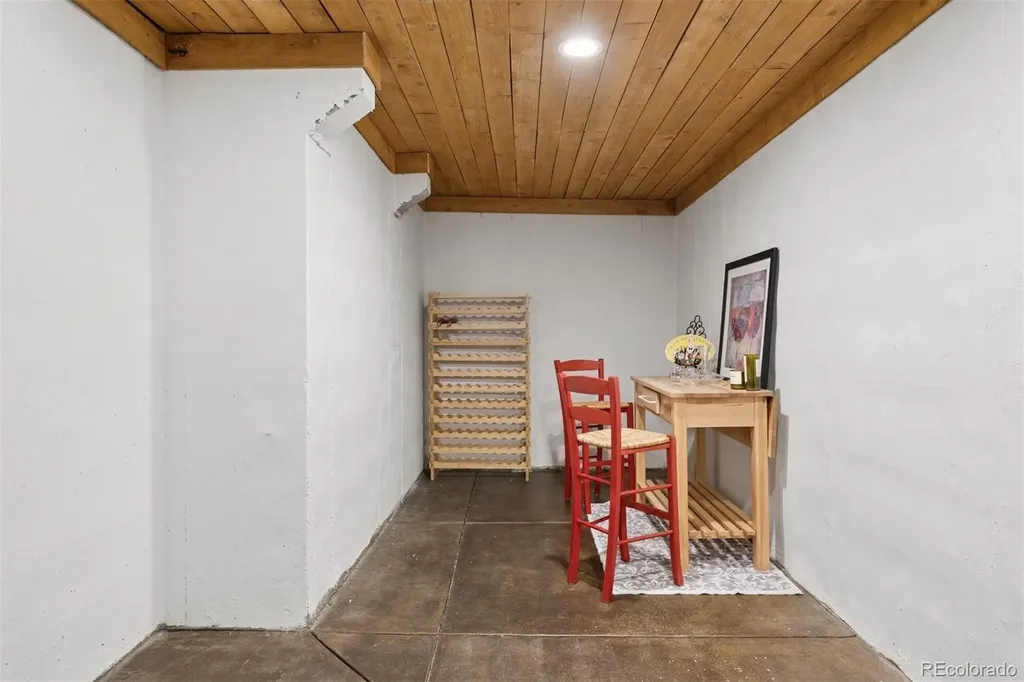 672 Cumberland Road Larkspur CO 80118