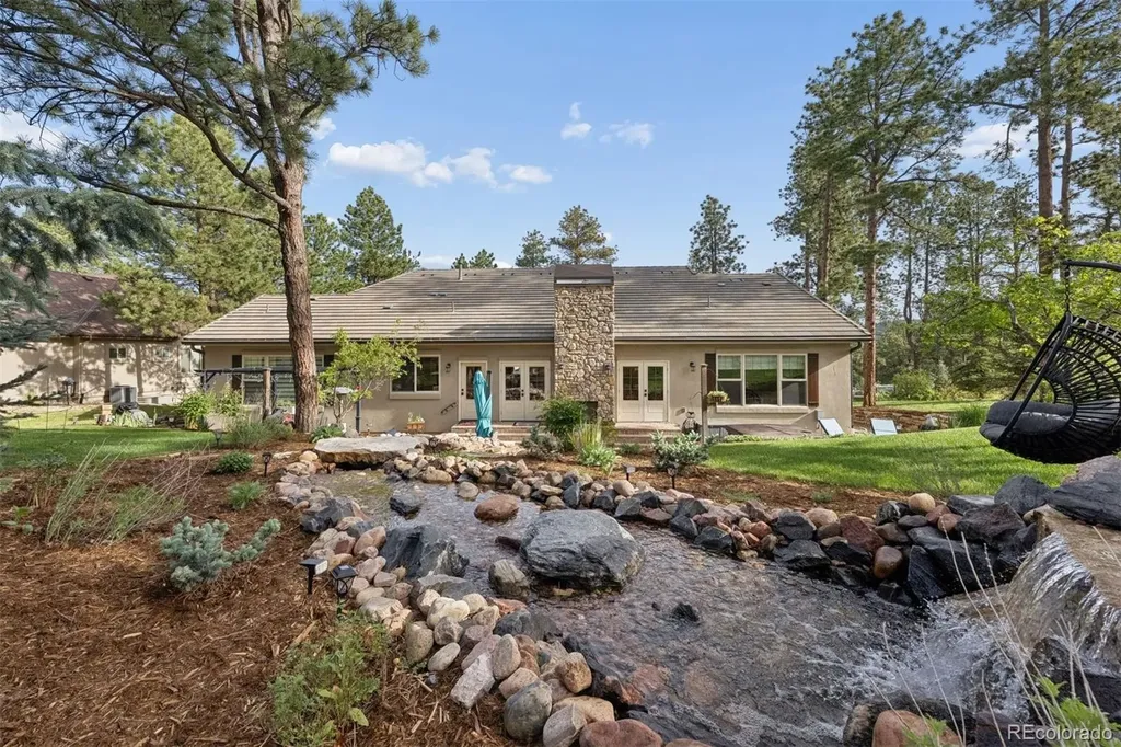 672 Cumberland Road Larkspur CO 80118