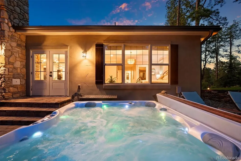672 Cumberland Road Larkspur CO 80118