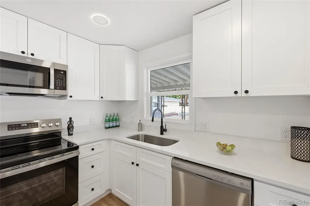1143 Longwood Avenue Pueblo CO 81004
