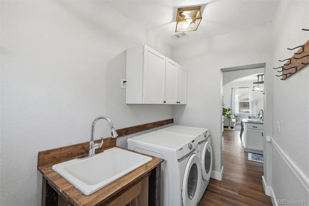 4448 Logan Street Denver CO 80216