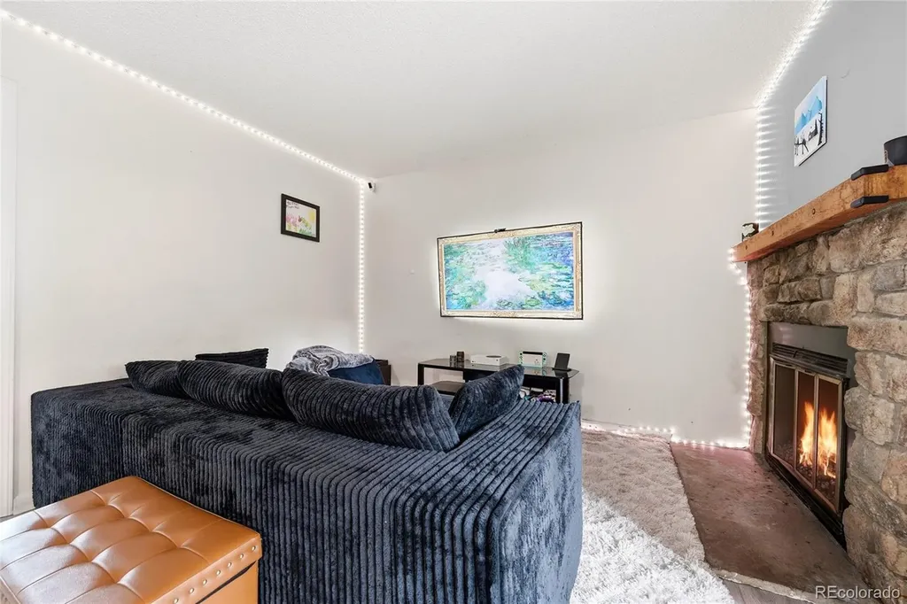 4681 S Decatur Street Englewood CO 80110