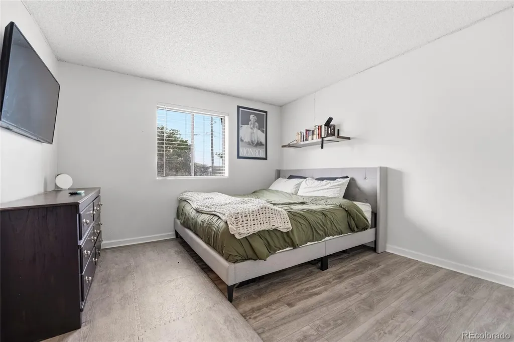 4681 S Decatur Street Englewood CO 80110