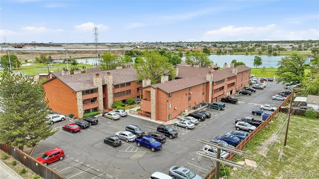 4681 S Decatur Street Englewood CO 80110