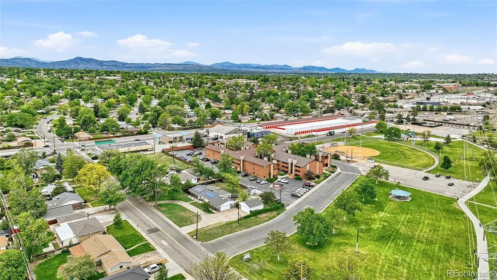 4681 S Decatur Street Englewood CO 80110