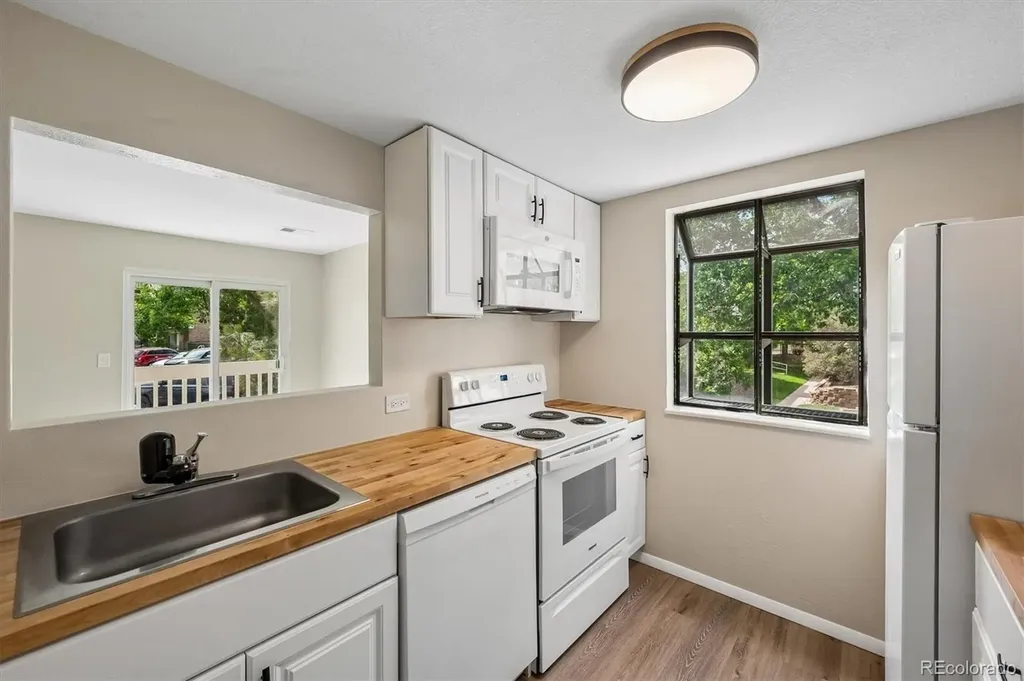 12470 E Cornell Avenue Aurora CO 80014