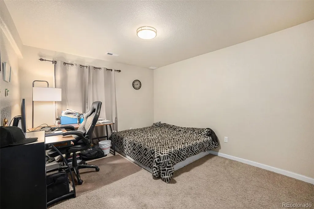 8317 Chasewood Loop Colorado Springs CO 80908